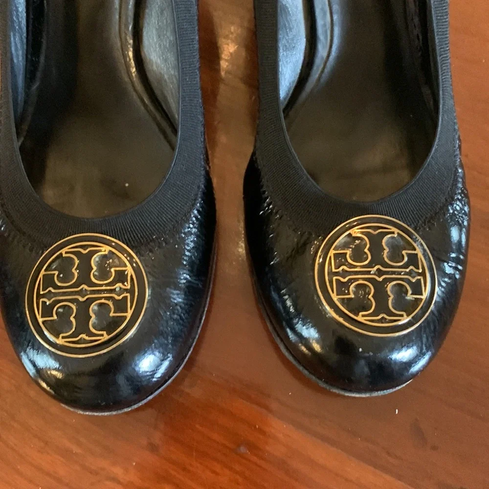 TORY BURCH Caroline Pumps